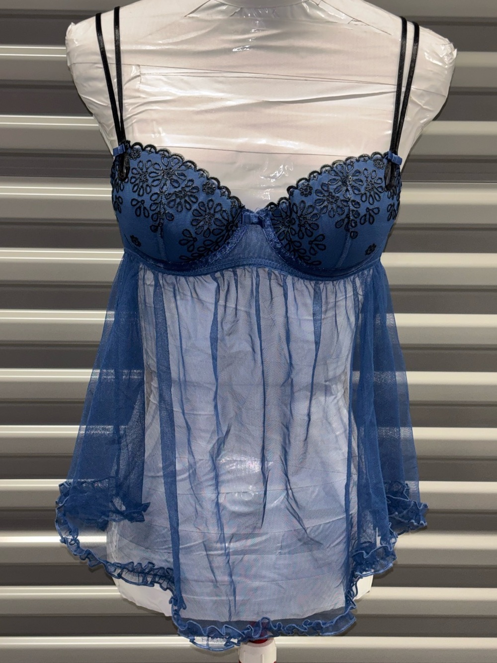 Victoria’s Secret VTG 2011 Sexy Little Things Baby Doll Sheer Lacy Nighty 34B